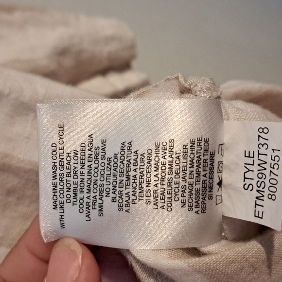 Ellen Tracy 100% Linen striped blouse - Picture 13 of 13